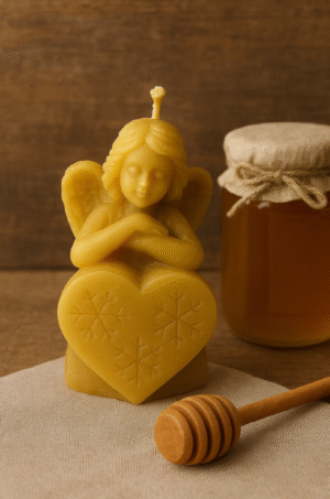 Vela con forma de ángel corazón