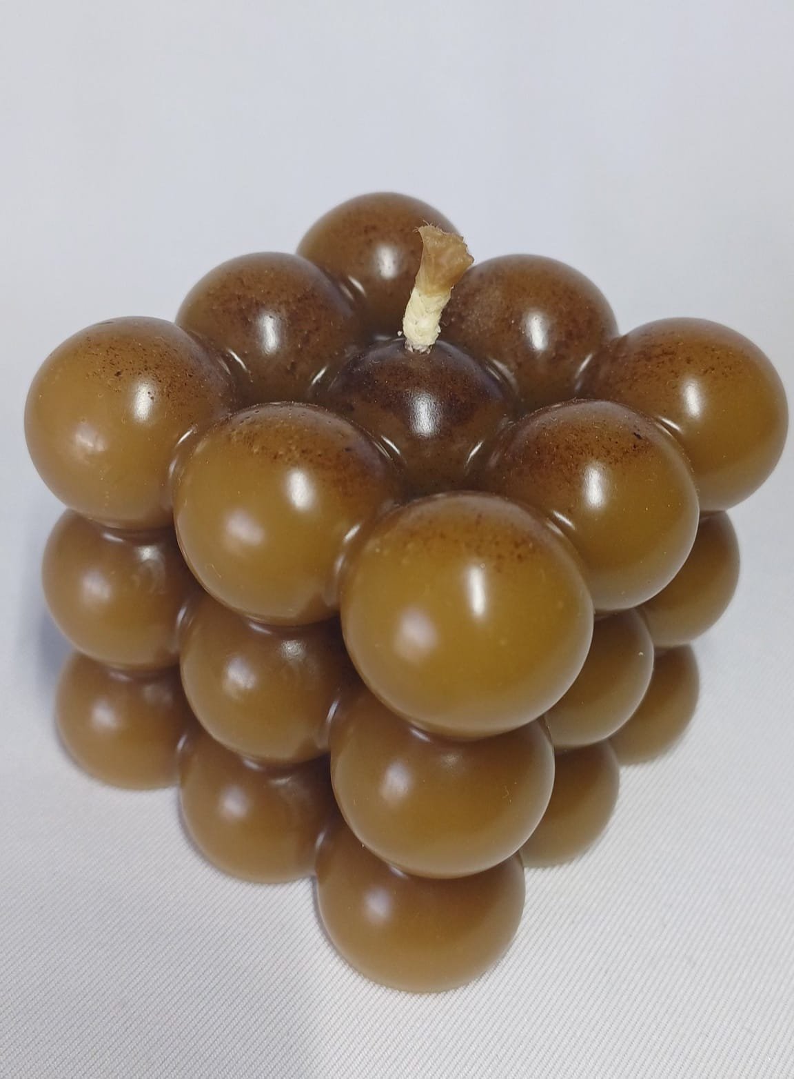 Vela con forma de cubo