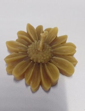 Vela con forma de margarita